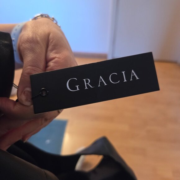 Black Gracia Dress - Picture 3 of 4